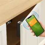 قفل ذكي خشبي بدون مفتاح – تصميم خفي وأمان ذكي - Image 4